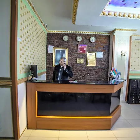 Hotel Duhok *