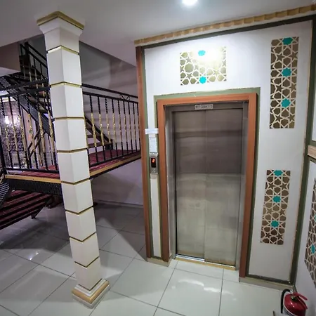 Hotel Duhok *